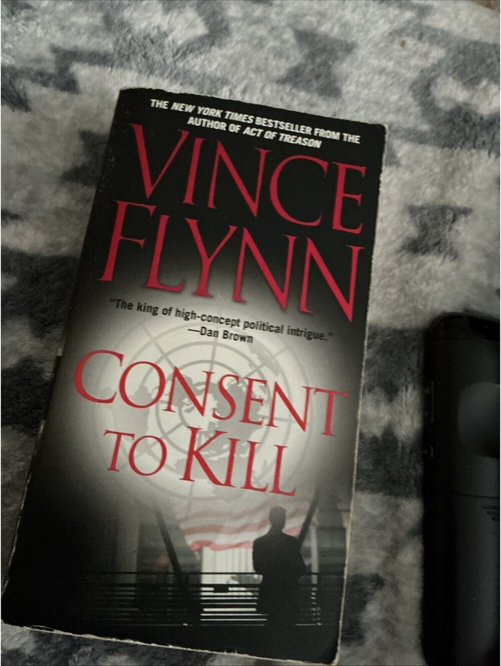 Consent to Kill : A Thriller by Vince Flynn (2006, Us-Tall Rack Paperback)